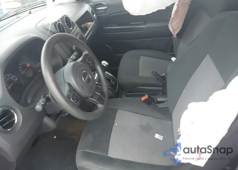 2014 Jeep Patriot Sport z USA, uszkodzony, nr VIN 1C4NJRBB7ED661322